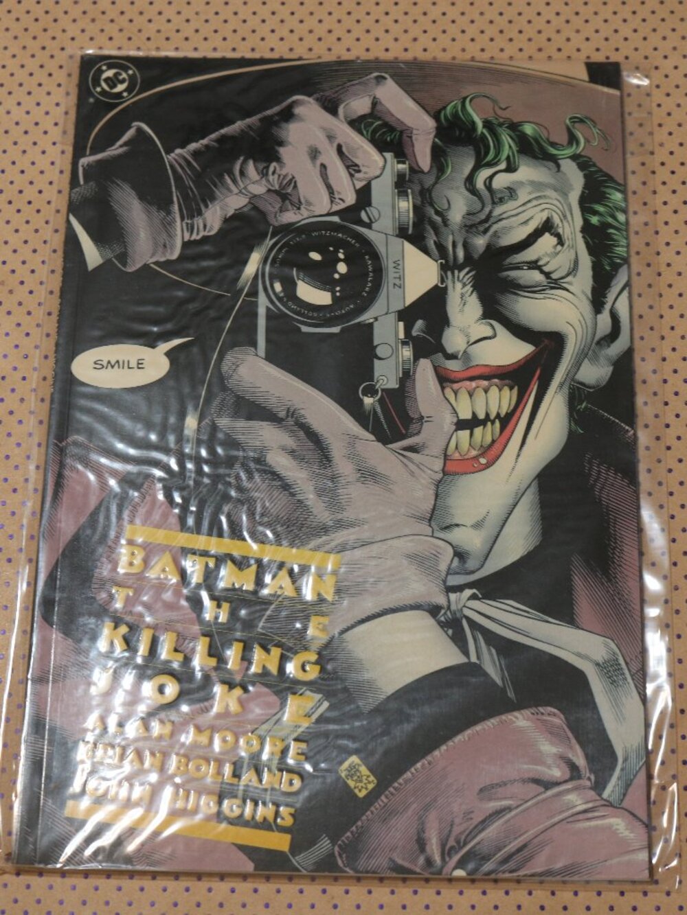 Batman: The Killing Joke Comic Book